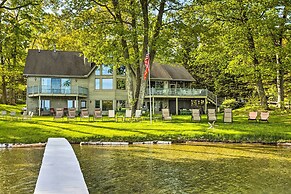 Lakefront Glen Arbor Condo w/ Boat Dock Access!