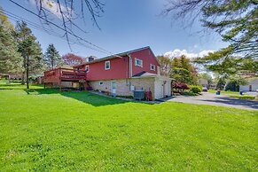 Charming Leola Home: 10 Mi to Downtown Lancaster!