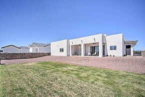 Upper Valley El Paso Home w/ Hiking Access On-site
