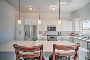 Upper Valley El Paso Home w/ Hiking Access On-site