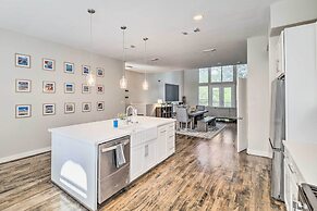 Modern Houston Gem: 1 Mi to Minute Maid Park!