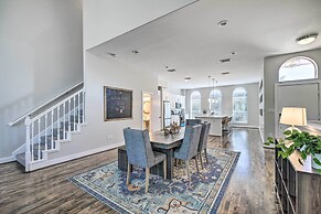 Modern Houston Gem: 1 Mi to Minute Maid Park!