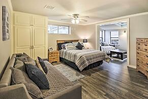 Kayaks, Dock: Waterfront Escape on Lake Hamilton!