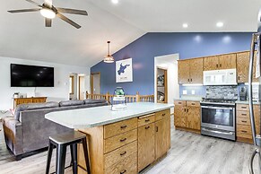 Private Lakefront Retreat w/ Hot Tub, Deck & Views