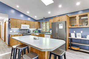 Private Lakefront Retreat w/ Hot Tub, Deck & Views