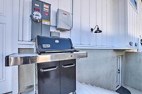 Contemporary Home w/ Grill Near Utah Lake!