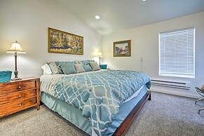 Cozy Darrington Cottage w/ Grill, Near Trails