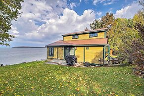 Lake Champlain Cottage w/ Kayak & Private Dock!