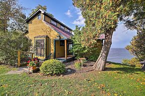 Lake Champlain Cottage w/ Private Deck & Fire Pit!