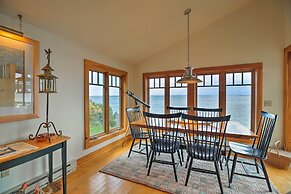 Lake Champlain Cottage w/ Private Deck & Fire Pit!