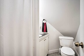 Lovely Lakewood Cottage Near Chautauqua Lake!