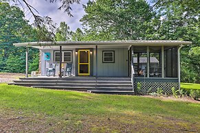 Rustic Hideaway w/ Fire Pit < 1 Mi to River!