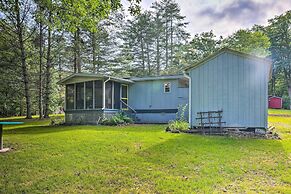 Rustic Hideaway w/ Fire Pit < 1 Mi to River!