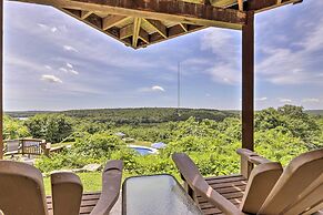 Cozy Studio: Indoor Hot Tub & Inground Pool Access