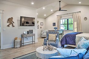 Airy Bentonville Studio < 1 Mile to City Square!