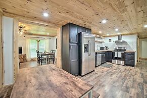 'creekside Ranch' w/ Porch ~ 2 Mi to Pkwy