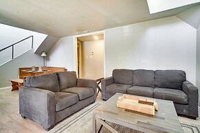 Updated Buffalo Springs House on the Lake!