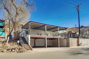 Updated Buffalo Springs House on the Lake!