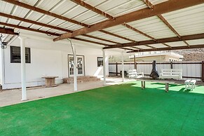 Updated Buffalo Springs House on the Lake!