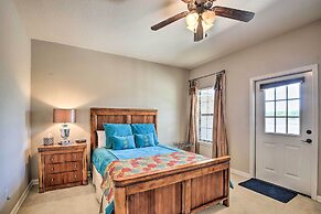 Luxury San Antonio Retreat: 110-acre Private Ranch