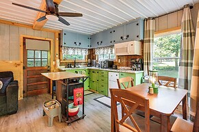 Bright Gladwin Cottage w/ Deck & Kayaks!