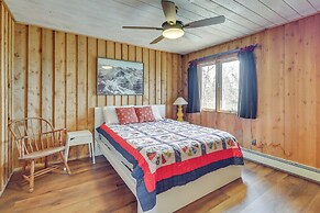 Panoramic Mountain-view Retreat w/ Hot Tub + Deck!