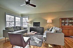 Townhome w/ Fast & New Wifi - Walk to Downtown!