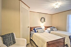 Woodland Retreat: Near Trails, Golf & Wineries!