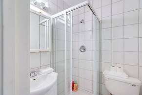 Glendale Heights Home With Office and Backyard!