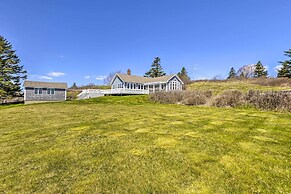 Charming Ocean-view Cottage By Cutler Harbor
