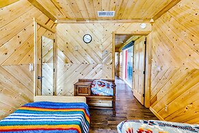 Rustic California Vacation Rental w/ Rooftop Patio