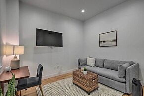Chic & Sunny Provo Townhome w/ Rooftop Deck!