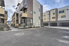 Chic & Sunny Provo Townhome w/ Rooftop Deck!