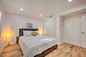 3 Mi to Olde Town Arvada: Modern Duplex w/ Patio!