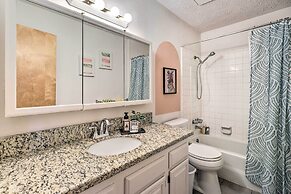 Bryan Home w/ Deck & Yard ~ 4 Mi to Texas A & M!