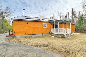 Serene Presque Isle Harbor Home on Sunrise Side!