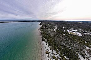 Serene Presque Isle Harbor Home on Sunrise Side!