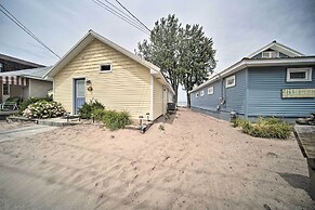 1 Mi to Presque Isle: Waterfront Lake Erie Cottage