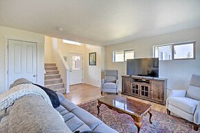 Pet-friendly Poulsbo Abode w/ Mountain Views!
