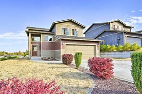 Pet-friendly Poulsbo Abode w/ Mountain Views!