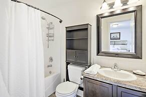 Pet-friendly Poulsbo Abode w/ Mountain Views!