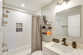 Hot Tub & Fire Pit: Chic Asheville Oasis