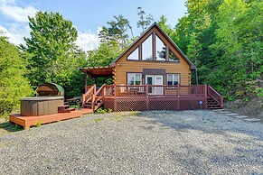 Bryson City Cabin Rental w/ Views & Hot Tub