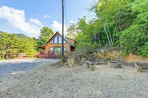 Bryson City Cabin Rental w/ Views & Hot Tub