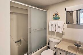 Riverfront Deck + Fire Pit: Hot Springs Retreat!