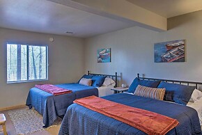 Cabin Retreat on Table Rock Lake w/ Fire Pit!