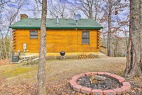 Cabin Retreat on Table Rock Lake w/ Fire Pit!