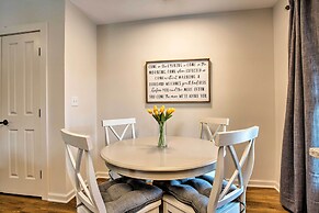 Walk to Dining: Saluda Main Street Retreat!