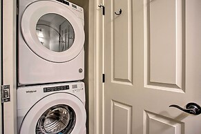 Walk to Dining: Saluda Main Street Retreat!