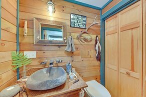 Beautiful Embden Pond Cabin w/ Dock & Kayaks!